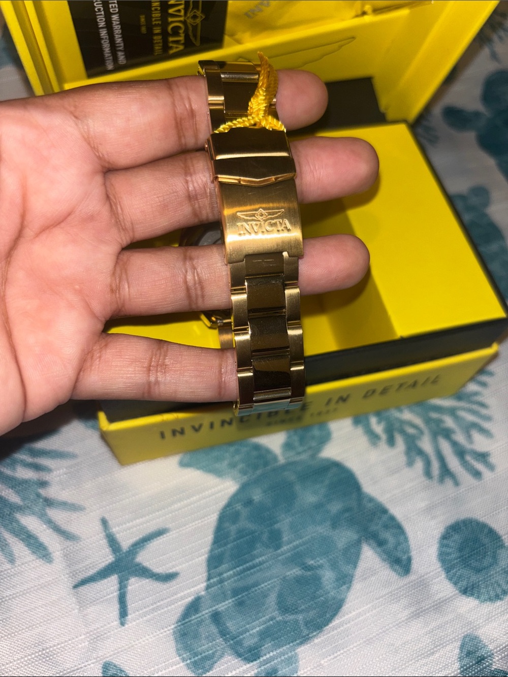 NWT Disney Limited Edition Invicta Gold Tone Women’s Watch - Picture 3 of 6
